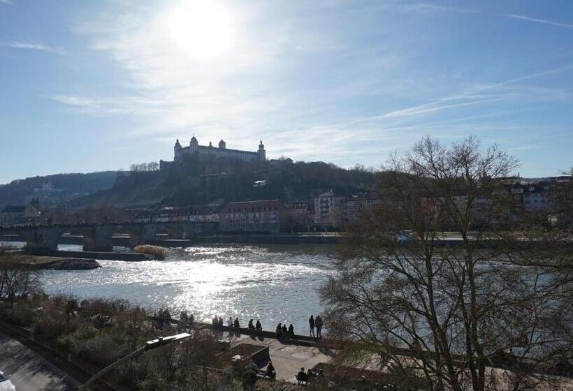 בית מלון כפרי Alter Kranen