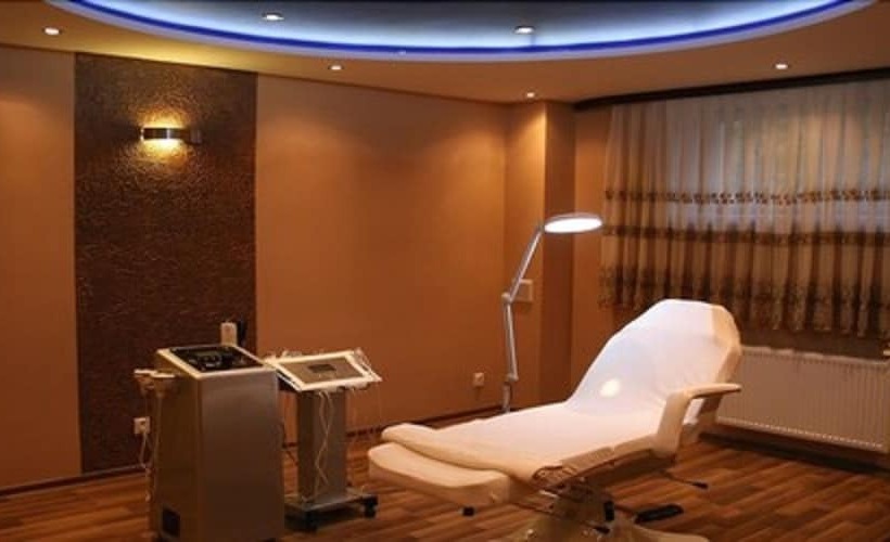 酒店 Ambasador Chojny