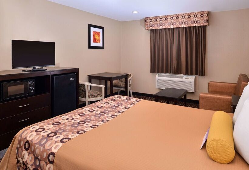Отель Americas Best Value Inn & Suites Madera