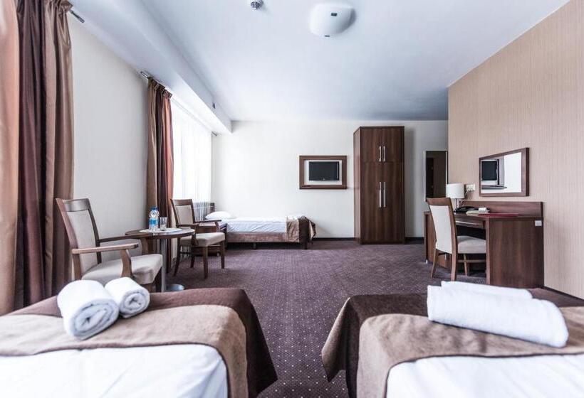 ホテル Austeria Conference & Spa