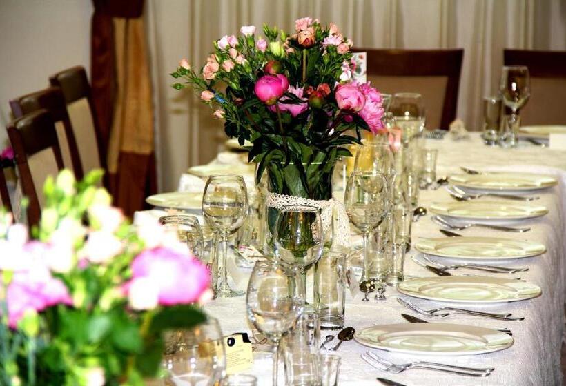 ホテル Austeria Conference & Spa