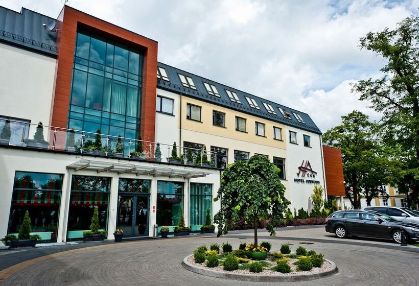 ホテル Austeria Conference & Spa