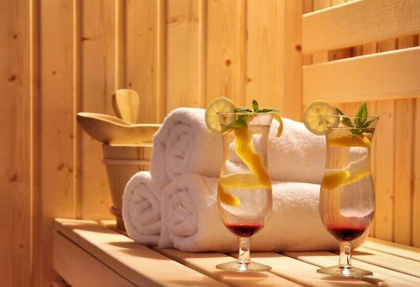 ホテル Austeria Conference & Spa