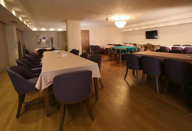 ホテル Baliktasi City