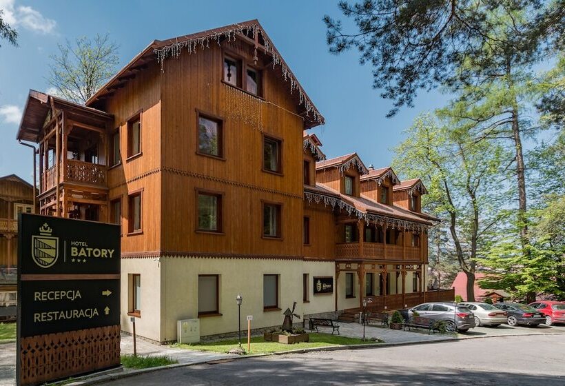 هتل Batory