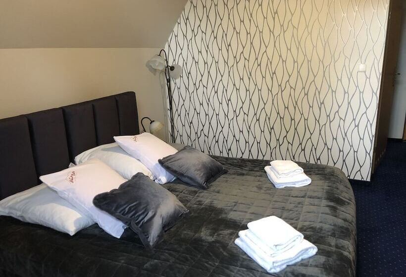 בית מלון כפרי Bella