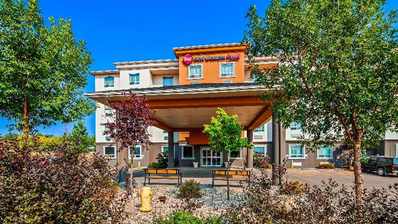 فندق Best Western Plus Estevan Inn & Suites