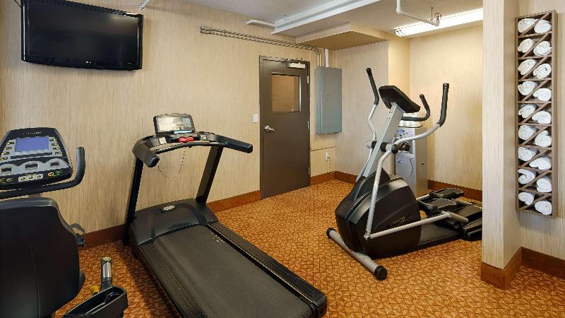 فندق Best Western Plus Estevan Inn & Suites