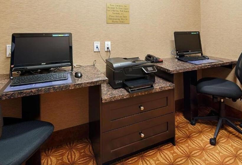 فندق Best Western Plus Estevan Inn & Suites