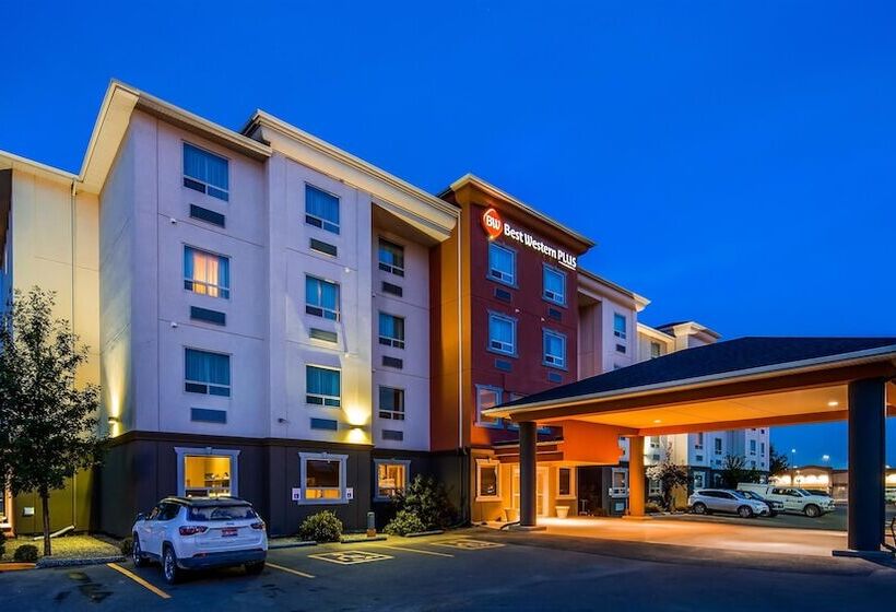 هتل Best Western Plus Estevan Inn & Suites
