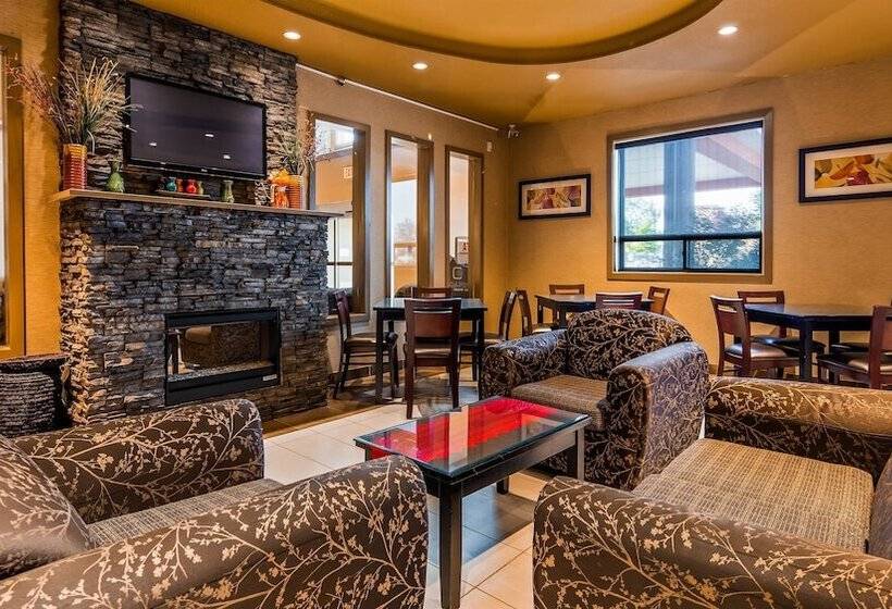 فندق Best Western Plus Estevan Inn & Suites
