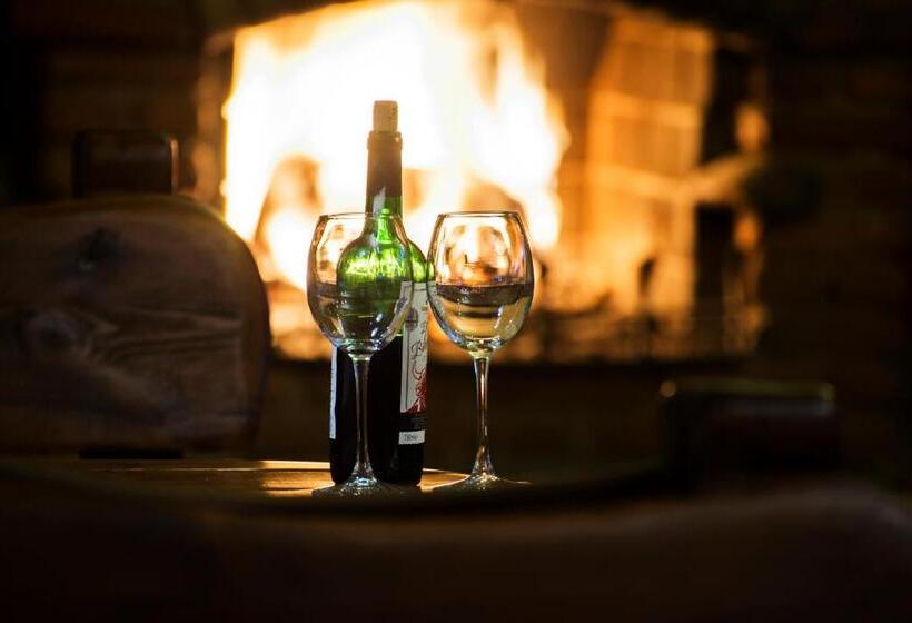 Отель Biathlon Sport & Spa