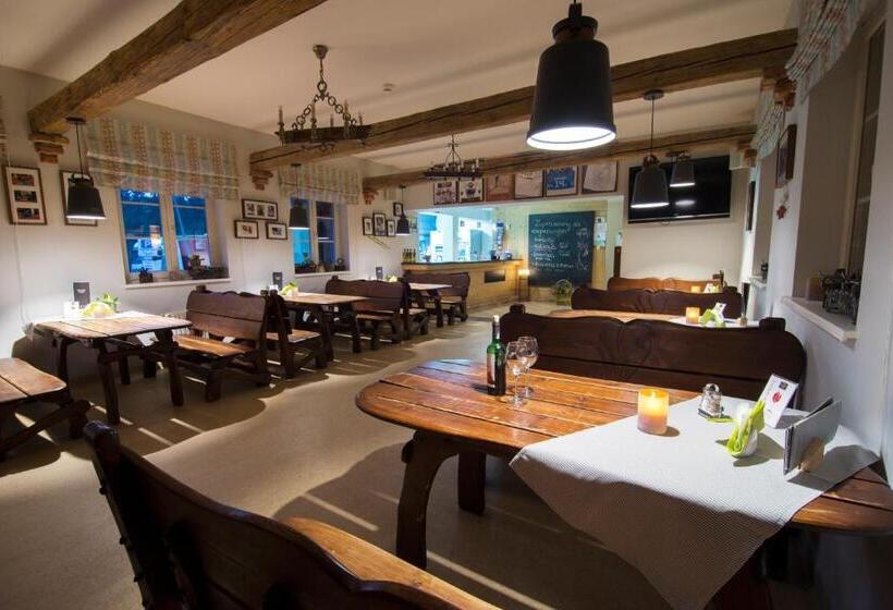 Отель Biathlon Sport & Spa