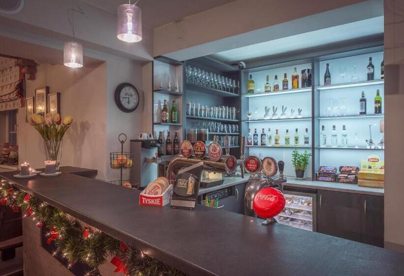 Отель Biathlon Sport & Spa