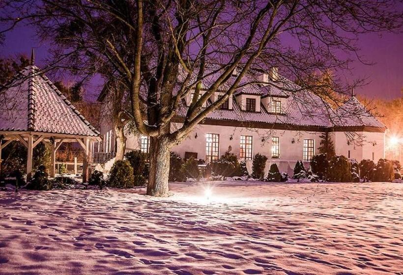 فندق Biały Dwór