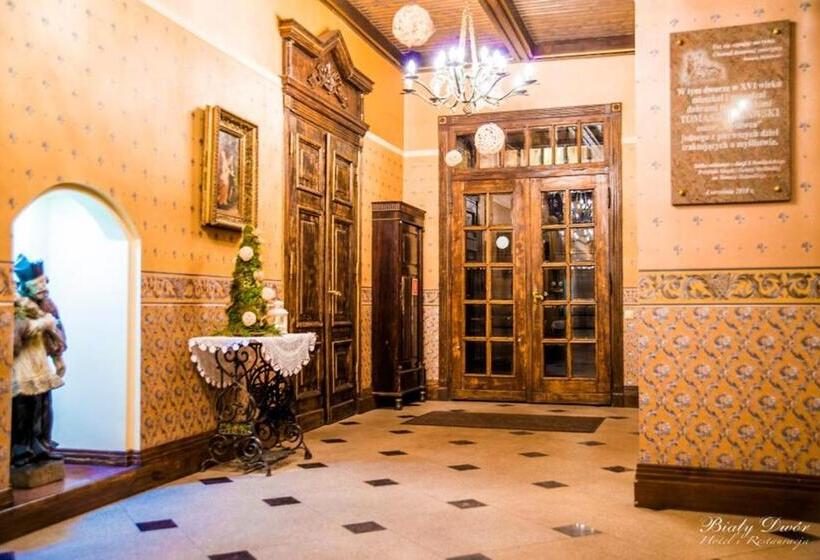 فندق Biały Dwór