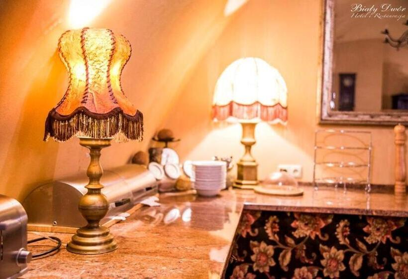 فندق Biały Dwór