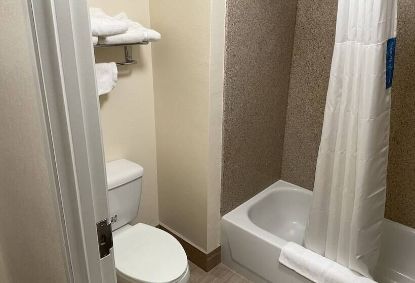 فندق Budget Host Inn And Suites Cameron