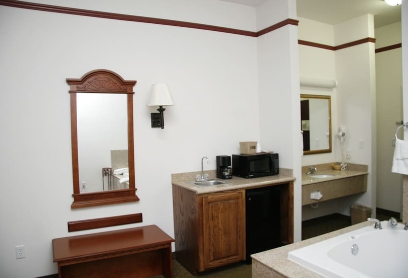 فندق Budget Host Inn And Suites Cameron