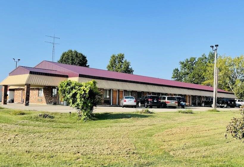 בית מלון כפרי Budget Host Inn