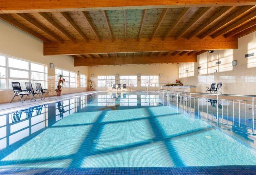 ホテル Bursztyn   Bernstein Spa & Wellness