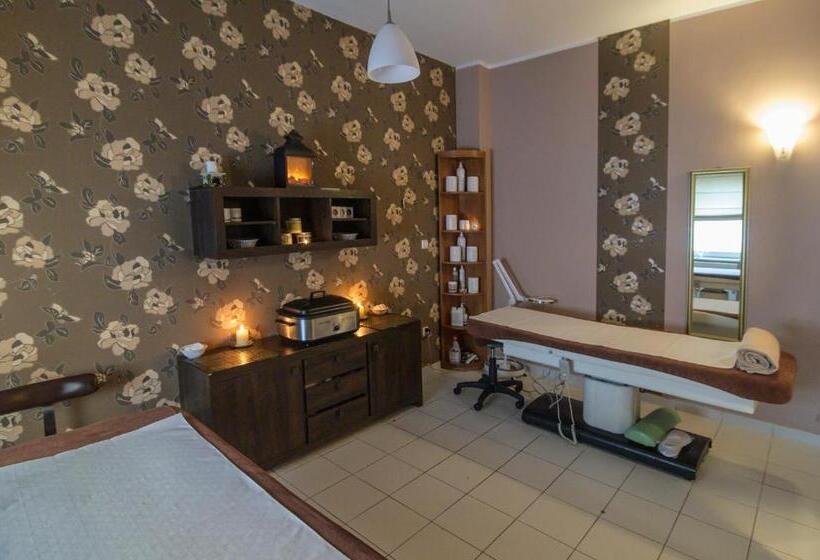 Отель Centrum Ulan Spa