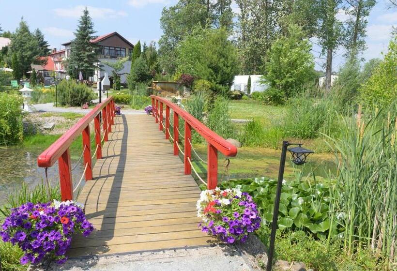 ホテル Centrum Ulan Spa