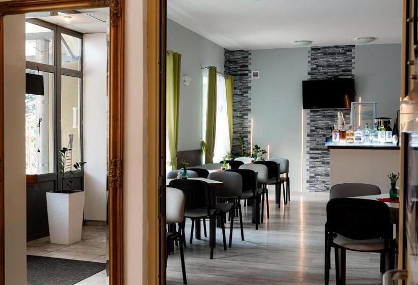 هتل Centrum Wypoczynku I Rekreacji Rysy Krynica Zdrój