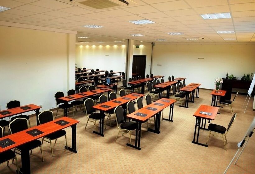 هتل Czardasz Spa & Wellness