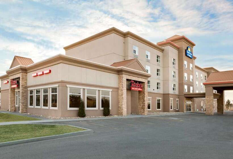 فندق Days Inn & Suites By Wyndham Edmonton Airport