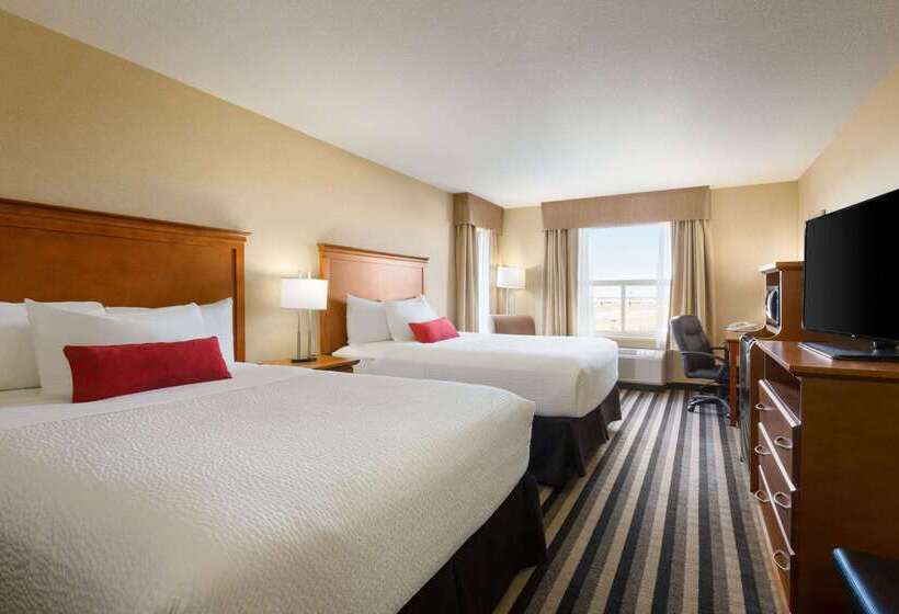 فندق Days Inn & Suites By Wyndham Edmonton Airport