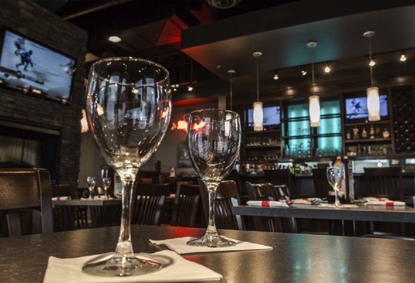 فندق Days Inn & Suites By Wyndham Edmonton Airport