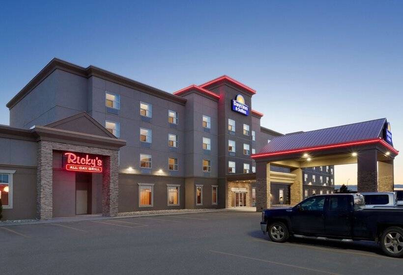 فندق Days Inn & Suites By Wyndham Edmonton Airport