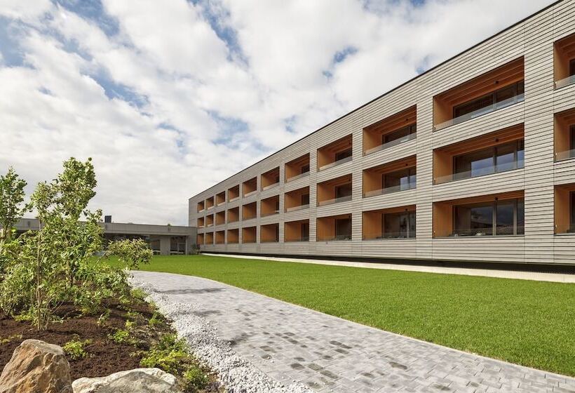 Отель Der Reschenhof