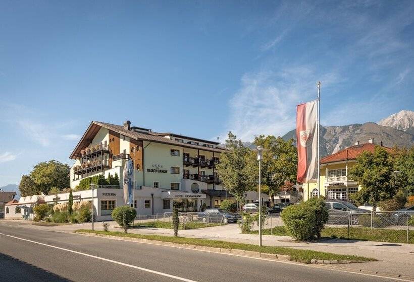 Отель Der Reschenhof