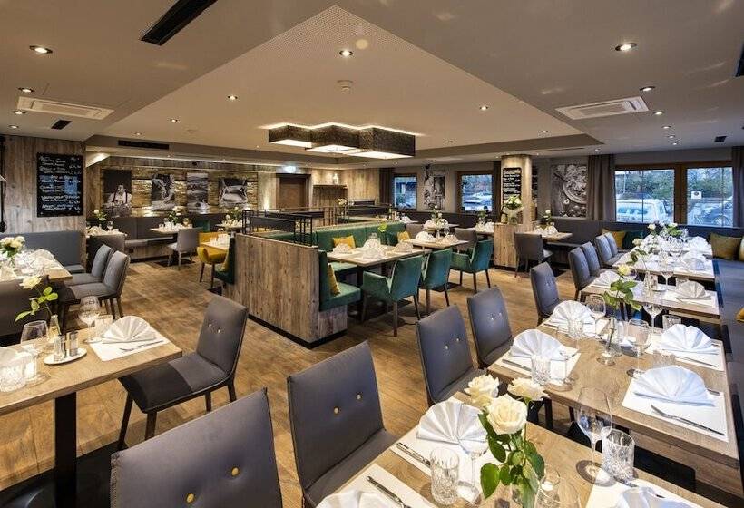 Отель Der Reschenhof