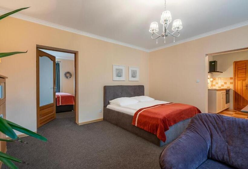 هتل Dom Atalia Wynajem Pokoi