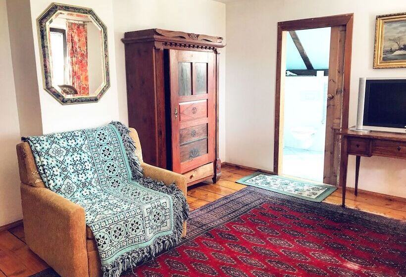 فندق Dworek Adamski