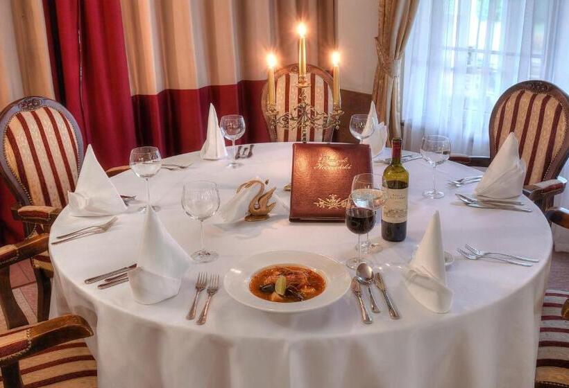 ホテル Dworek Hetmanski