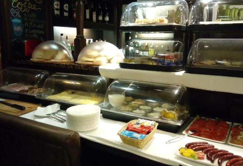 Отель Dworski Galaktyczny Park