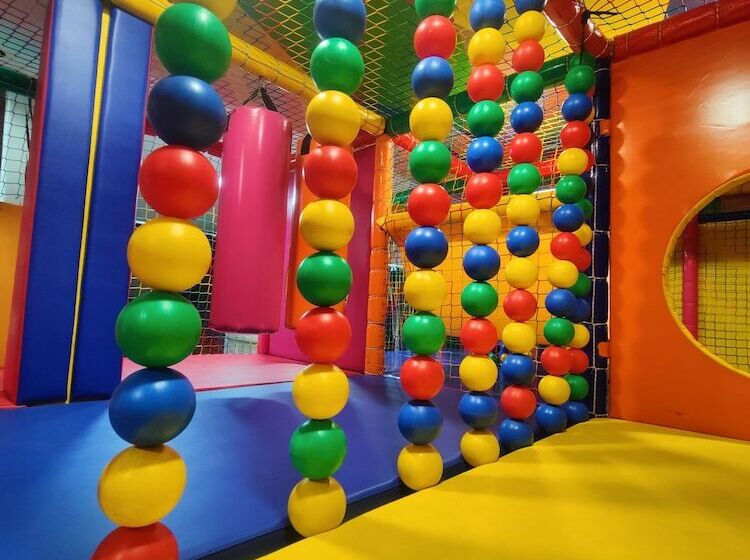 Отель Dworski Galaktyczny Park