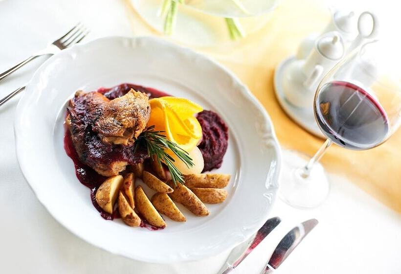 هتل Dwór Konstancin