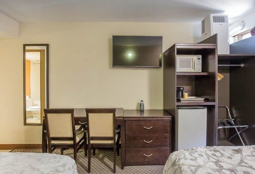 酒店 Econo Lodge Inn & Suites City Centre