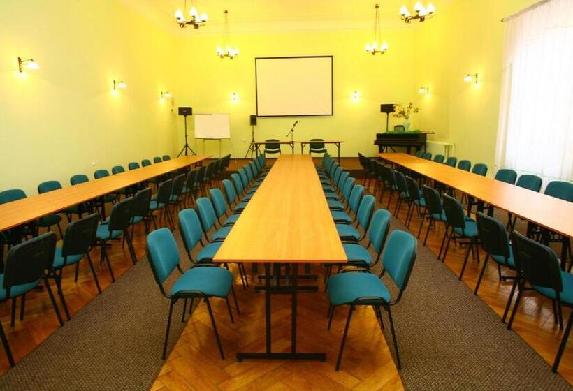 בית מלון כפרי Europa