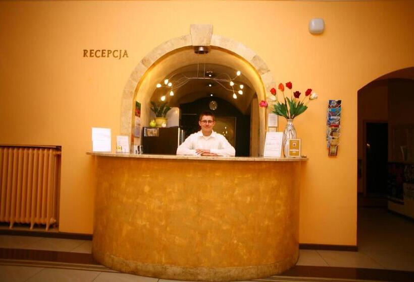 בית מלון כפרי Europa