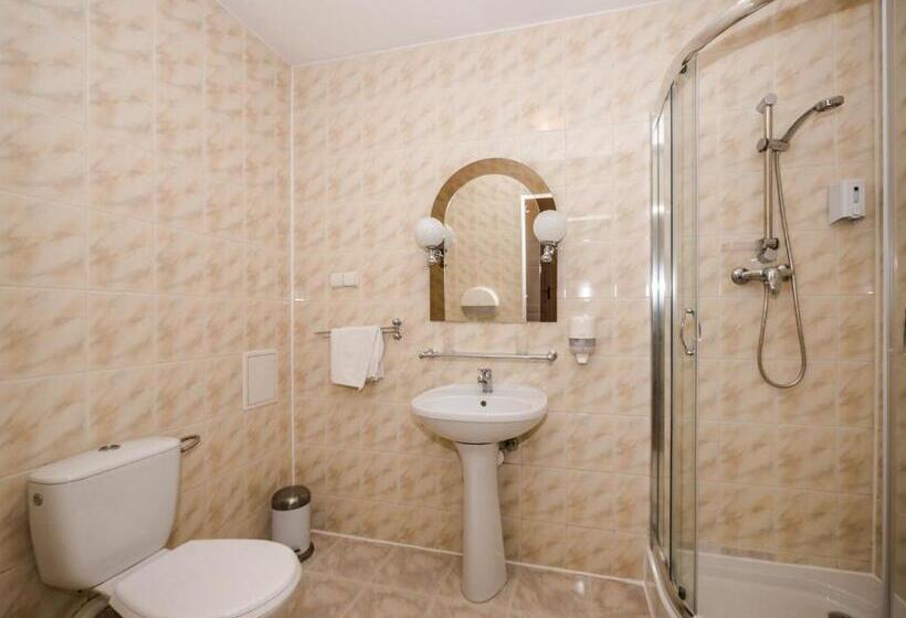 בית מלון כפרי Europa