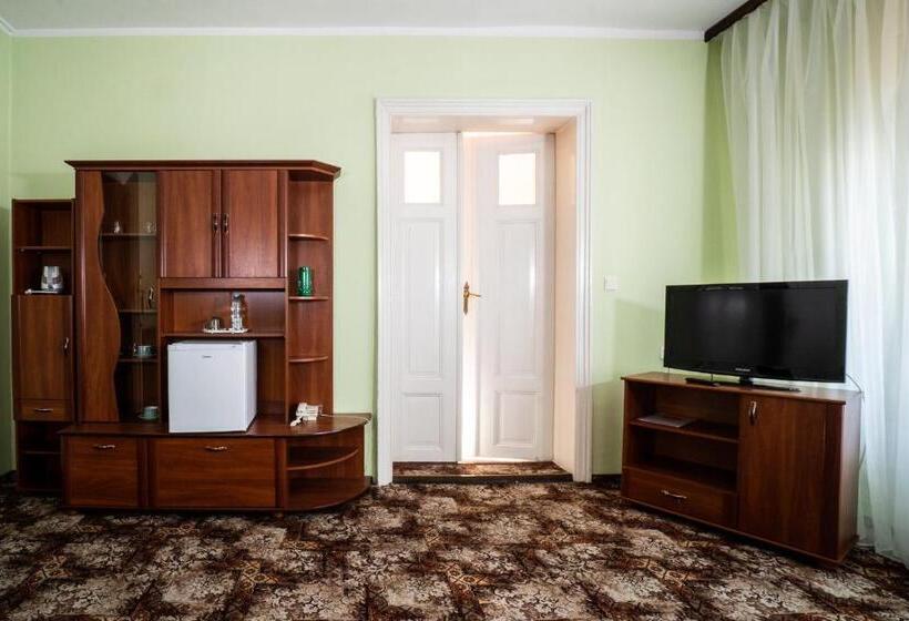 בית מלון כפרי Europa