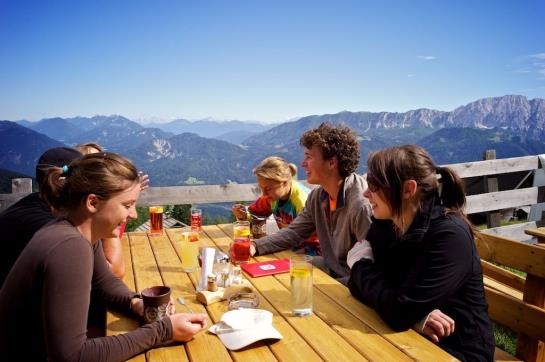 تختخواب و صبحانه Waldpension Putz