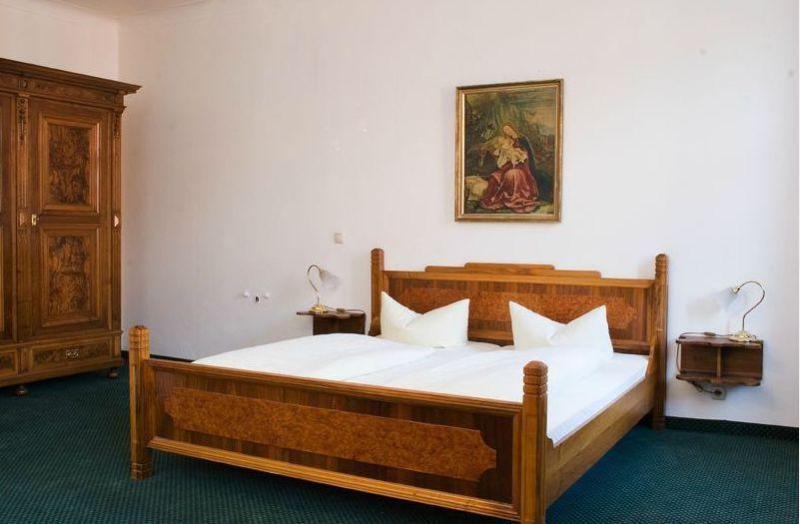 酒店 Gasthof Flotzinger Brau