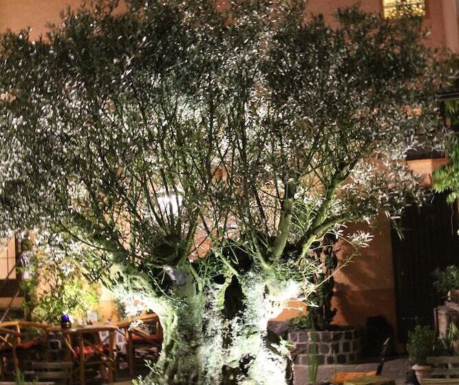 Отель Gasthof Gruner Wald